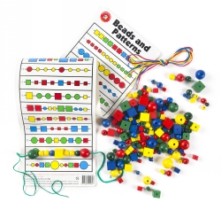 SP- BEADS & PATTERNS KIT LCBF INC MAT / LACES / 176 BEADS