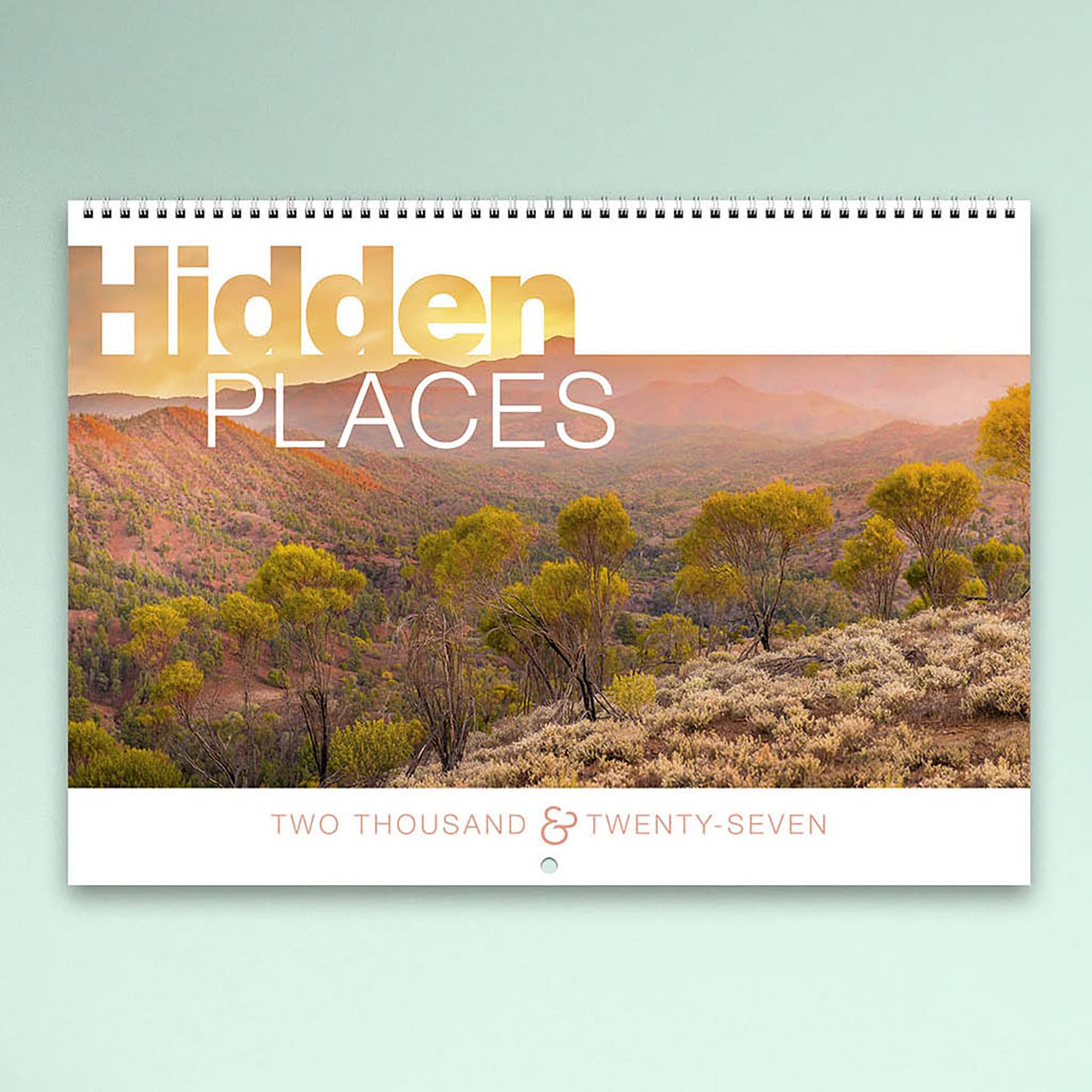 CALENDAR 2027 EASY2C 337X240MM WIRO HIDDEN PLACES